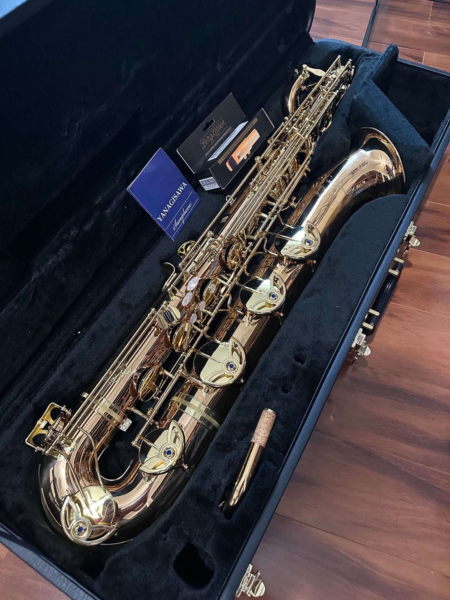 Yanagisawa B-992 BRONZE Professional Baritone Saxophone with BRONZE BERG LARSEN!