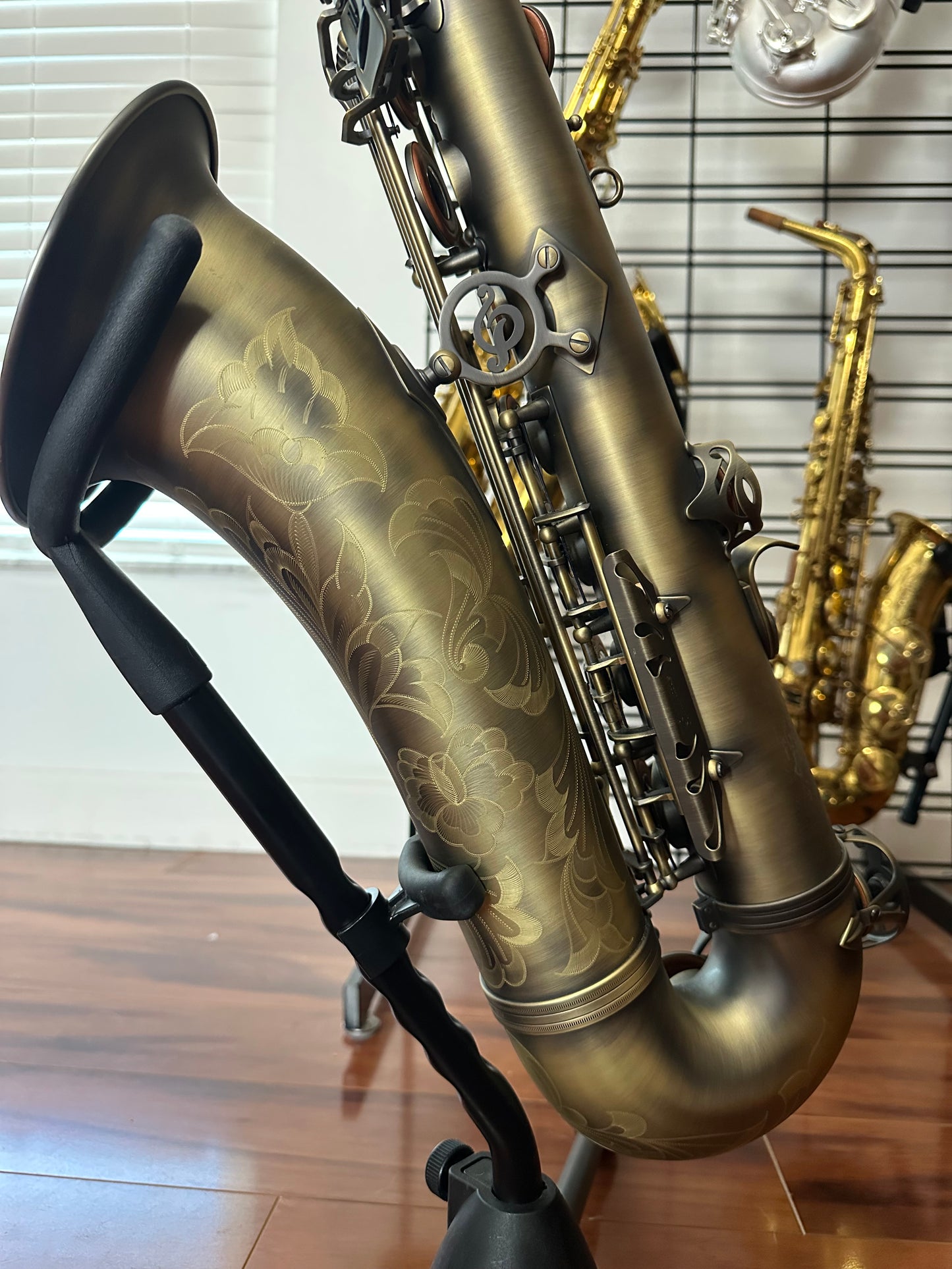 MINT CONDITION P. Mauriat System 76 2nd Edition Tenor Saxophone!