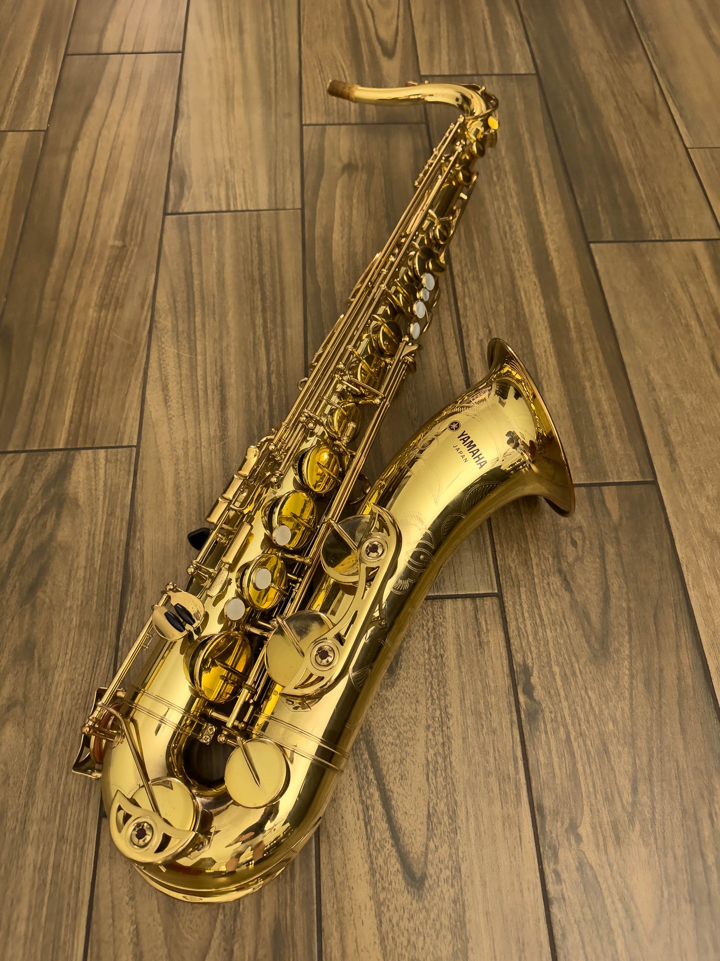Yamaha YTS-62 Purple Logo Professional Tenor Saxophone