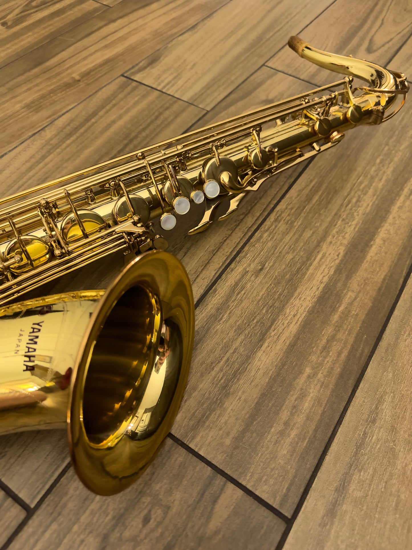 Yamaha YTS-62 Purple Logo Professional Tenor Saxophone